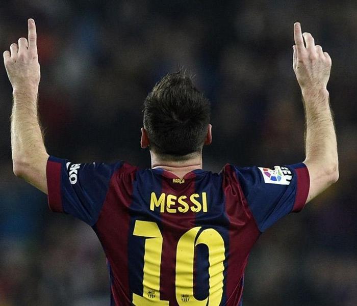 1) Lionel Messi / Barcelona