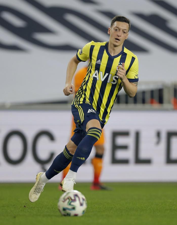 Fenerbahçe - Galatasaray | Mesut Özil ilk derbisinde