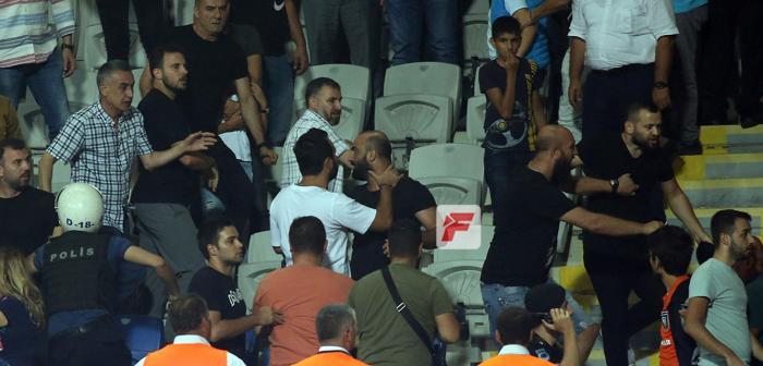 Arda Turanın kardeşi ile Fenerbahçe taraftarı arasında tartışma