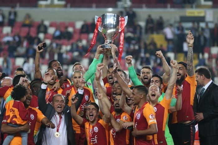 Fanatik yazarlarının Akhisarspor - Galatasaray maçı yorumları