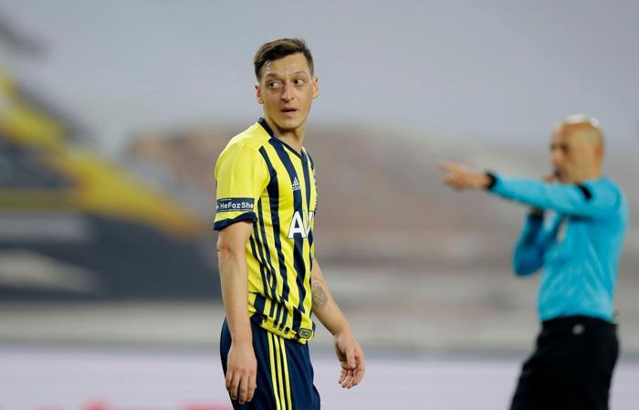Fenerbahçe - Galatasaray | Mesut Özil ilk derbisinde