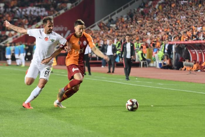 KUPA VARSA GALATASARAY - HAKAN CAN