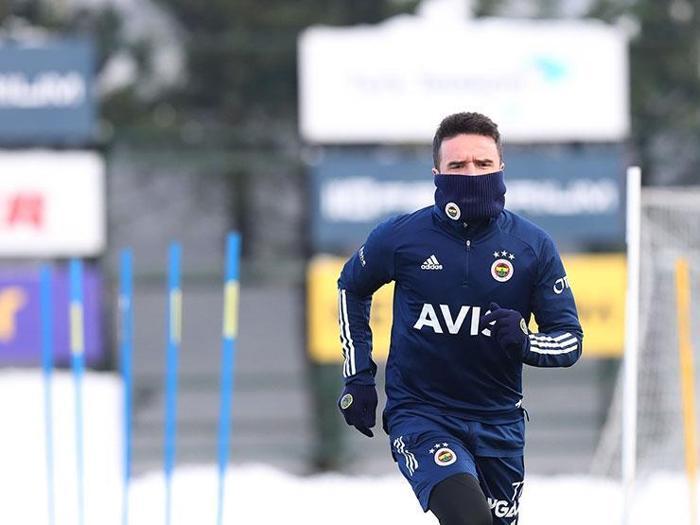 Fenerbahçede Pelkas takımla çalıştı, Gustavo ve İrfan Can özel program ile idman yaptı