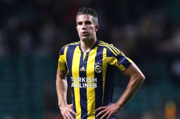 Fenerbahçede Robin van Persie bilmecesi
