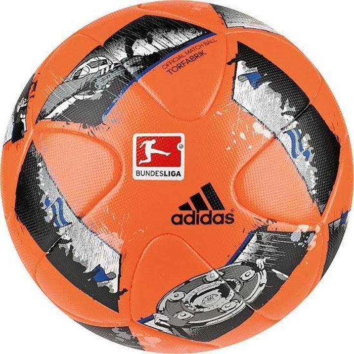 Almanya Bundesliga resmi kış maç topu