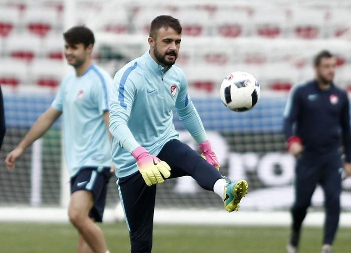 Onur Kıvrak