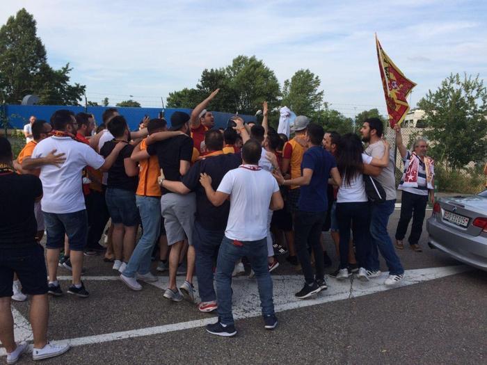 Galatasaraylı taraftarlara büyük şok