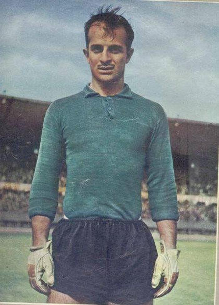 17 YAŞINDA GALATASARAY A TAKIMINA GİRDİ