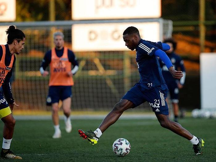 Fenerbahçe Galatasaray derbisine hazırlanıyor