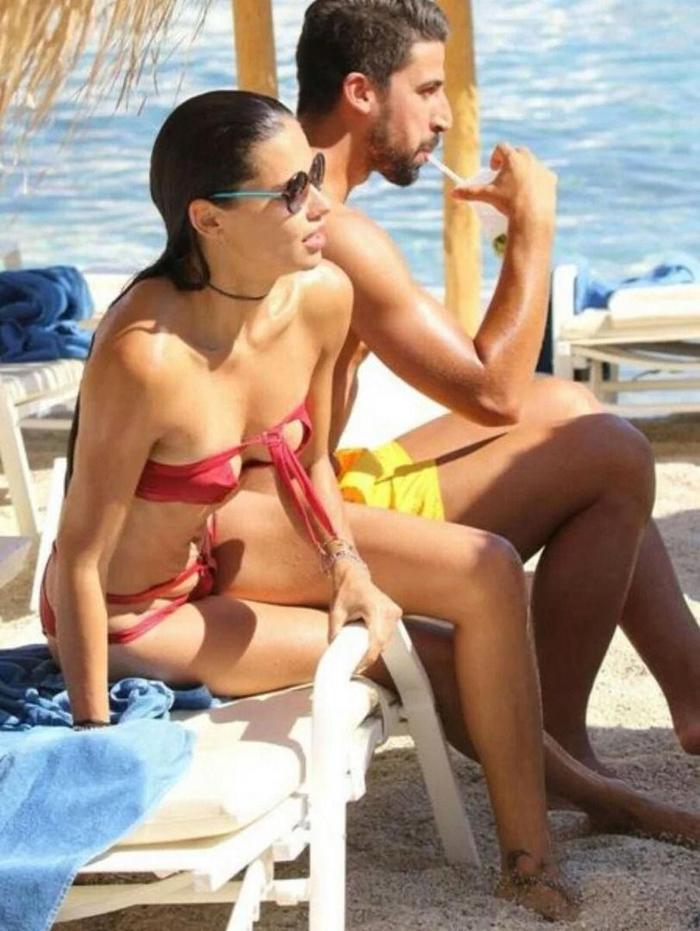 Sami Khedira ile Adriana Lima birlikte görüntülendi