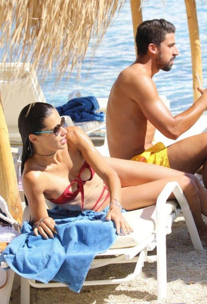 Sami Khedira ile Adriana Lima birlikte görüntülendi