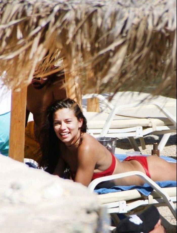 Sami Khedira ile Adriana Lima birlikte görüntülendi