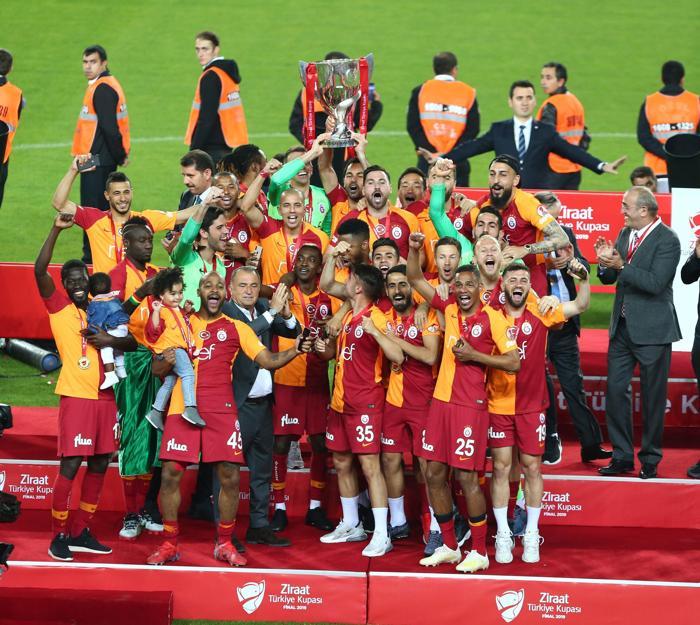 Penaltılar, kırmızı kart, olaylar ve şampiyon Galatasaray