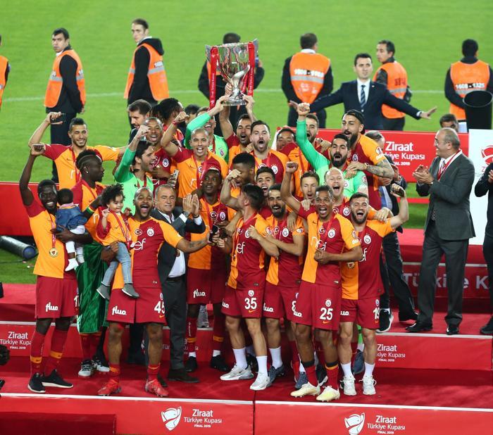 Penaltılar, kırmızı kart, olaylar ve şampiyon Galatasaray