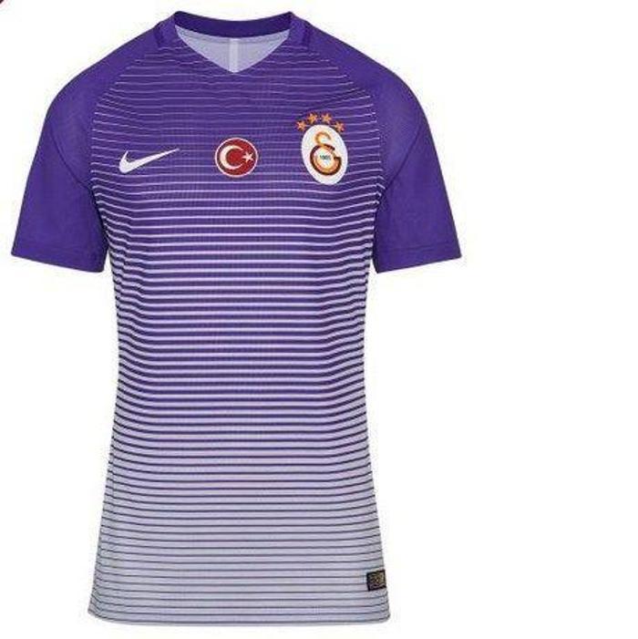 Juventusun forması sosyal meydaya sızdı