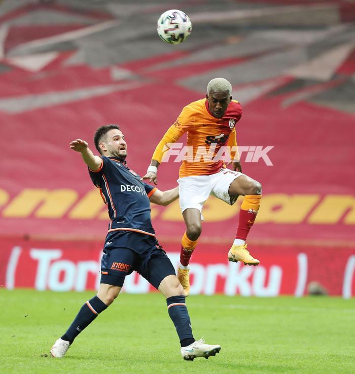 Galatasaray taraftarı mest oldu Fernando Musleranın devleşmesi, Henry Onyekurunun golü...