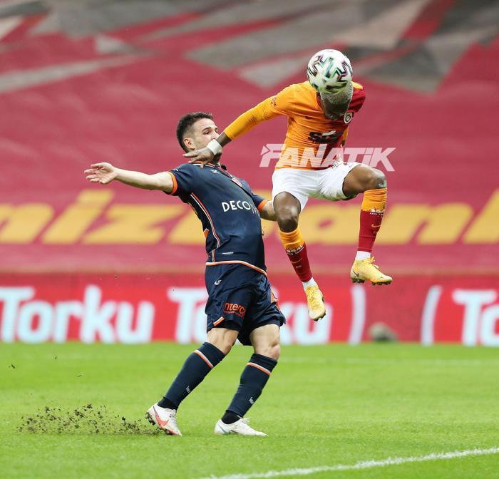 Galatasaray taraftarı mest oldu Fernando Musleranın devleşmesi, Henry Onyekurunun golü...