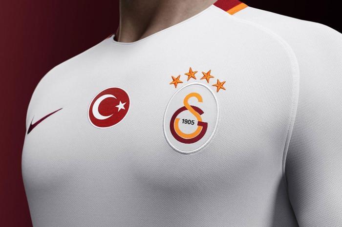 Juventusun forması sosyal meydaya sızdı