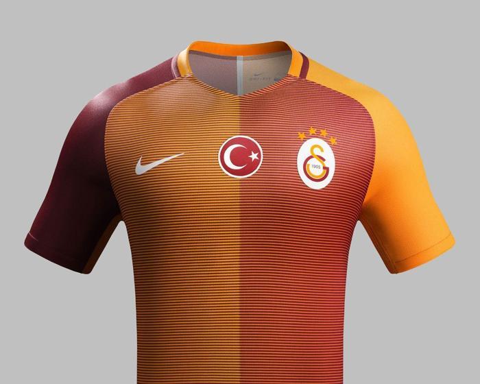 Juventusun forması sosyal meydaya sızdı