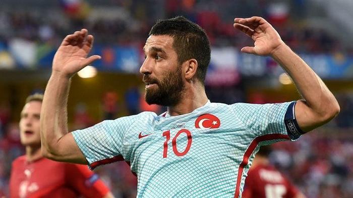 Sosyal medyada Arda Turana hesap tepkisi