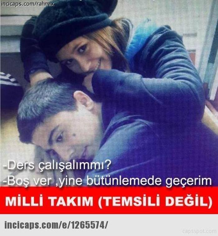A Milli Takım, EURO 2016dan elendi, capsler patladı
