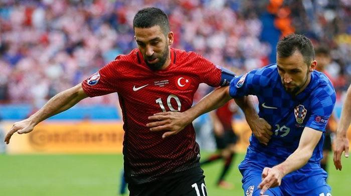 Sosyal medyada Arda Turana hesap tepkisi