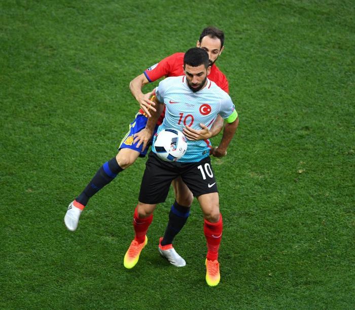 Herkes Ardayı konuşuyor