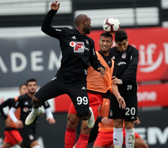 Beşiktaşın hücum hattı çöktü 2 kötü haber...