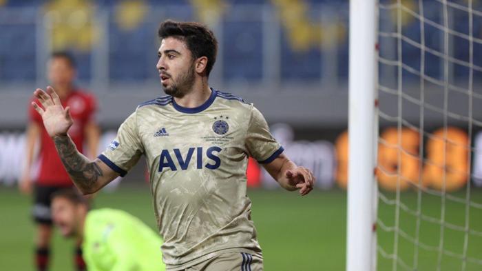 Erol Bulutu bekleyen zorlu tercih... Fenerbahçe orta sahası yıldız kaynıyor