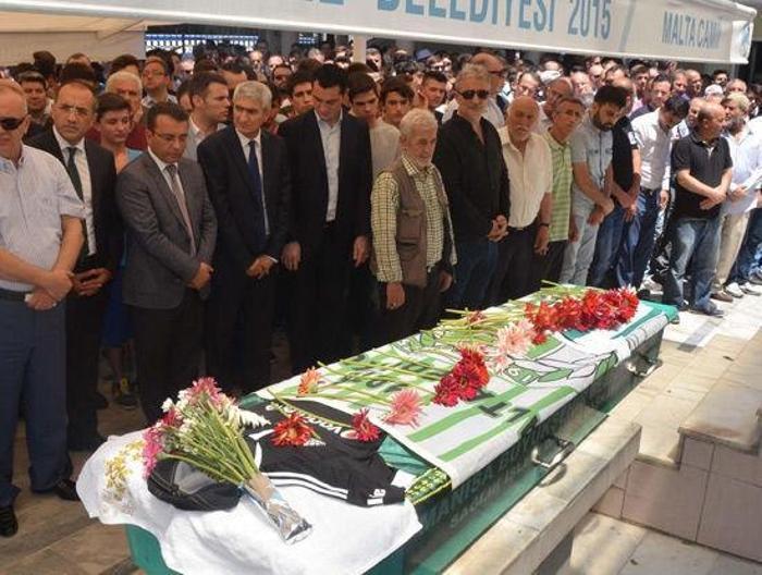 Fenerbahçenin eski futbolcusu Aygün kahroldu...