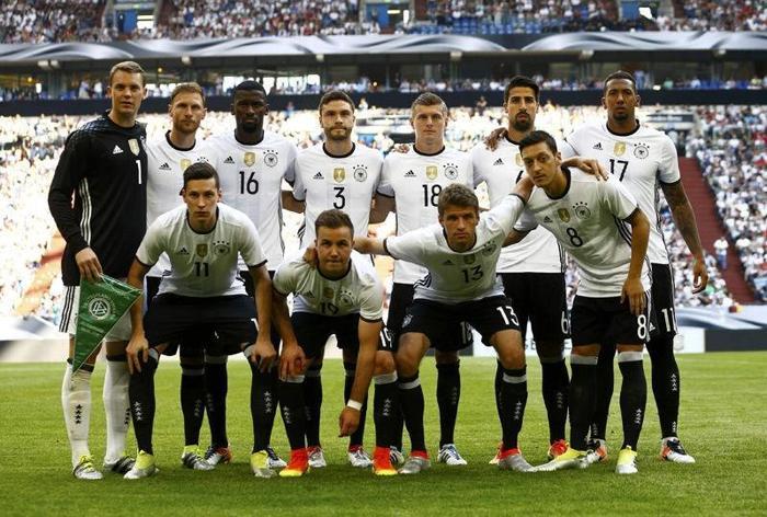 EURO 2016daki takımların sloganları