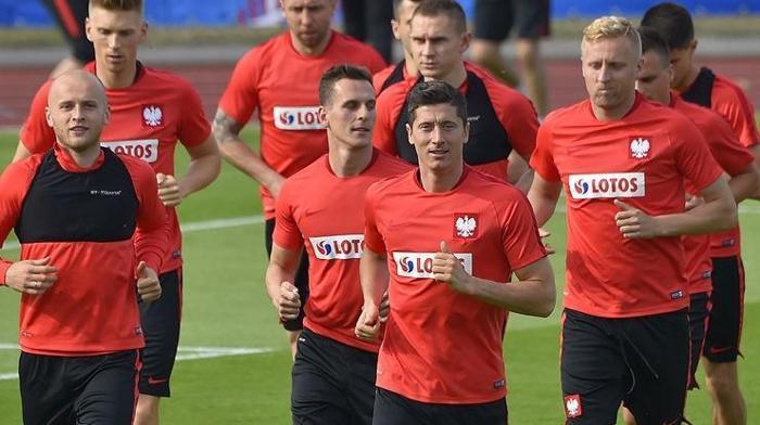 Bilinmeyen yönleri ile EURO 2016