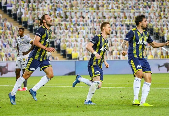 Fenerbahçeden transfer bombaları Süper Ligden tam 5 yıldız