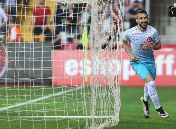 Galatasaraydan Mehmet Topal atağı