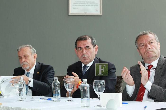 İşte Galatasarayda gidecek ve kalacak isimler