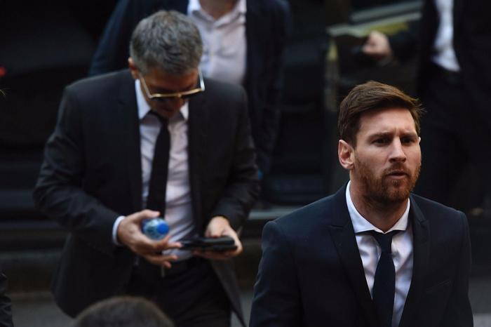 Messi hakim karşısında İşte ilk sözleri