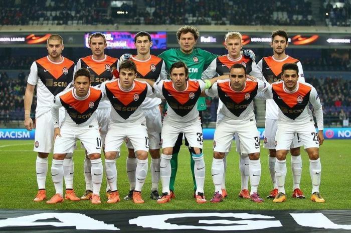Fenerbahçenin Şampiyonlar Ligindeki muhtemel rakipleri belli oldu
