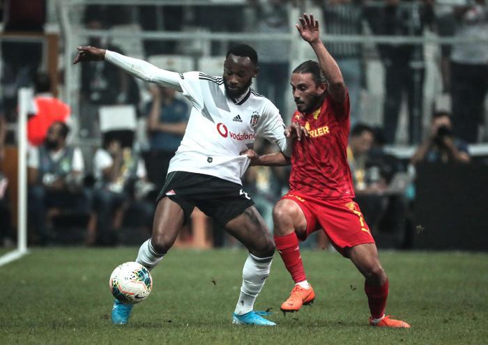 Beşiktaş - Göztepe maçından ekrana yansımayanlar