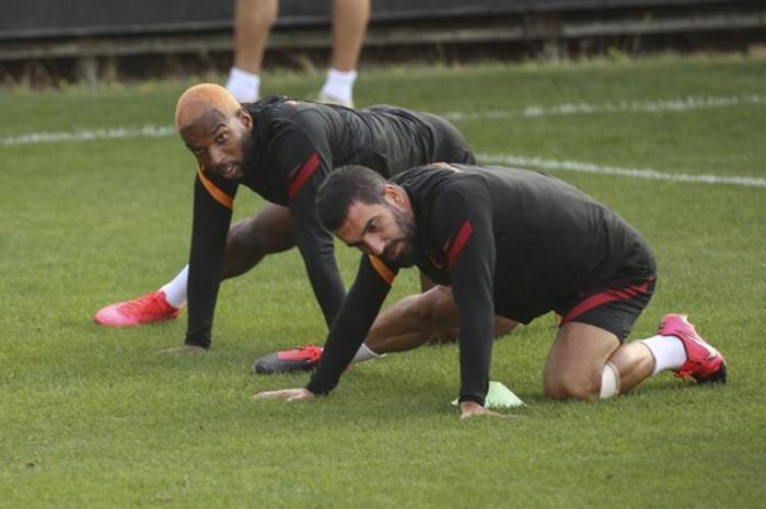 Galatasarayda Fatih Terimden Falcaoya şok