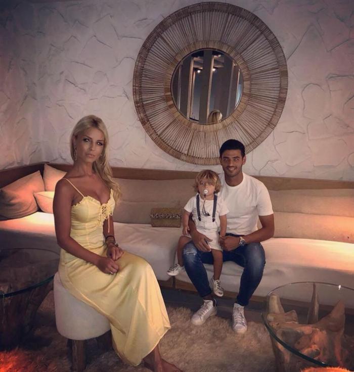 Adı transeksüel modelle anılan Carlos Velanın eşinden paylaşım