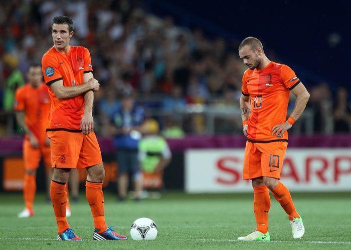 EURO 2016yı televizyondan takip edecek 25 futbolcu