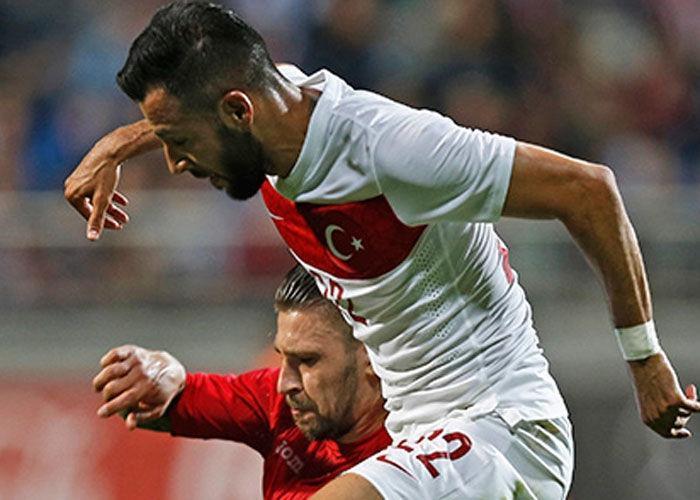 EURO 2016yı televizyondan takip edecek 25 futbolcu