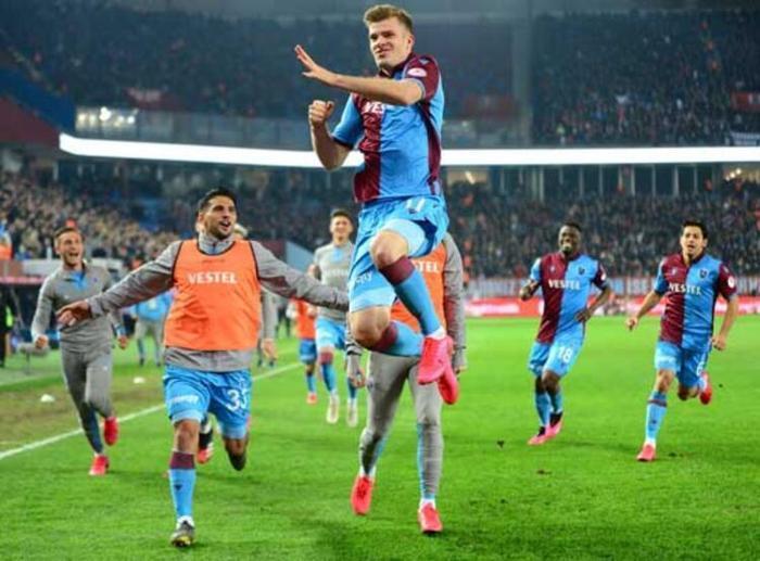 Alexander Sörloth İngilterede ses getirdi