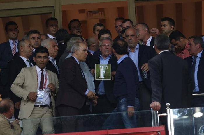 Aziz Yıldırım çıldırdı Savcının üzerine yürüdüler...