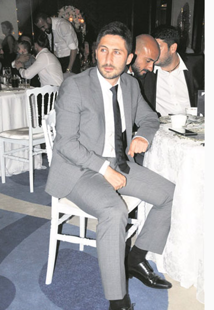 Sabri Sarıoğlundan eşi Yağmur Sarıoğluna uyarı