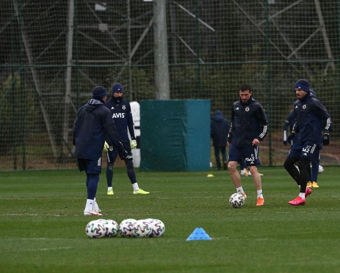 Fenerbahçede Çaykur Rizespor mesaisi başladı