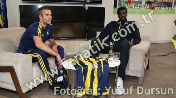 Ekpe Udoh ve Van Persie bir araya geldi