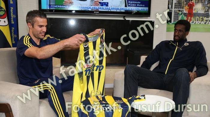 Ekpe Udoh ve Van Persie bir araya geldi