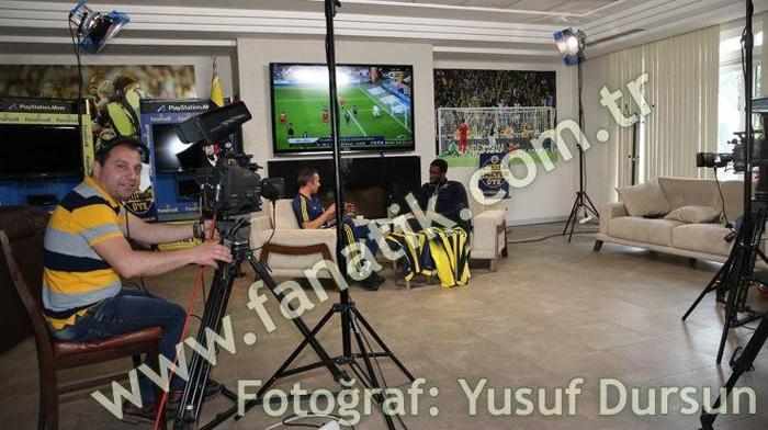 Ekpe Udoh ve Van Persie bir araya geldi