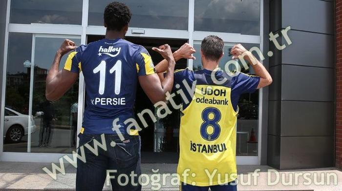 Ekpe Udoh ve Van Persie bir araya geldi